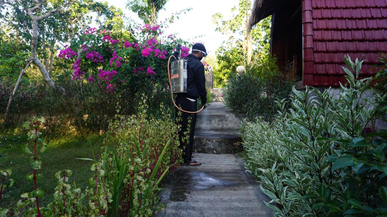 Bougainvillea Bungalow Batumadeg Esterno foto