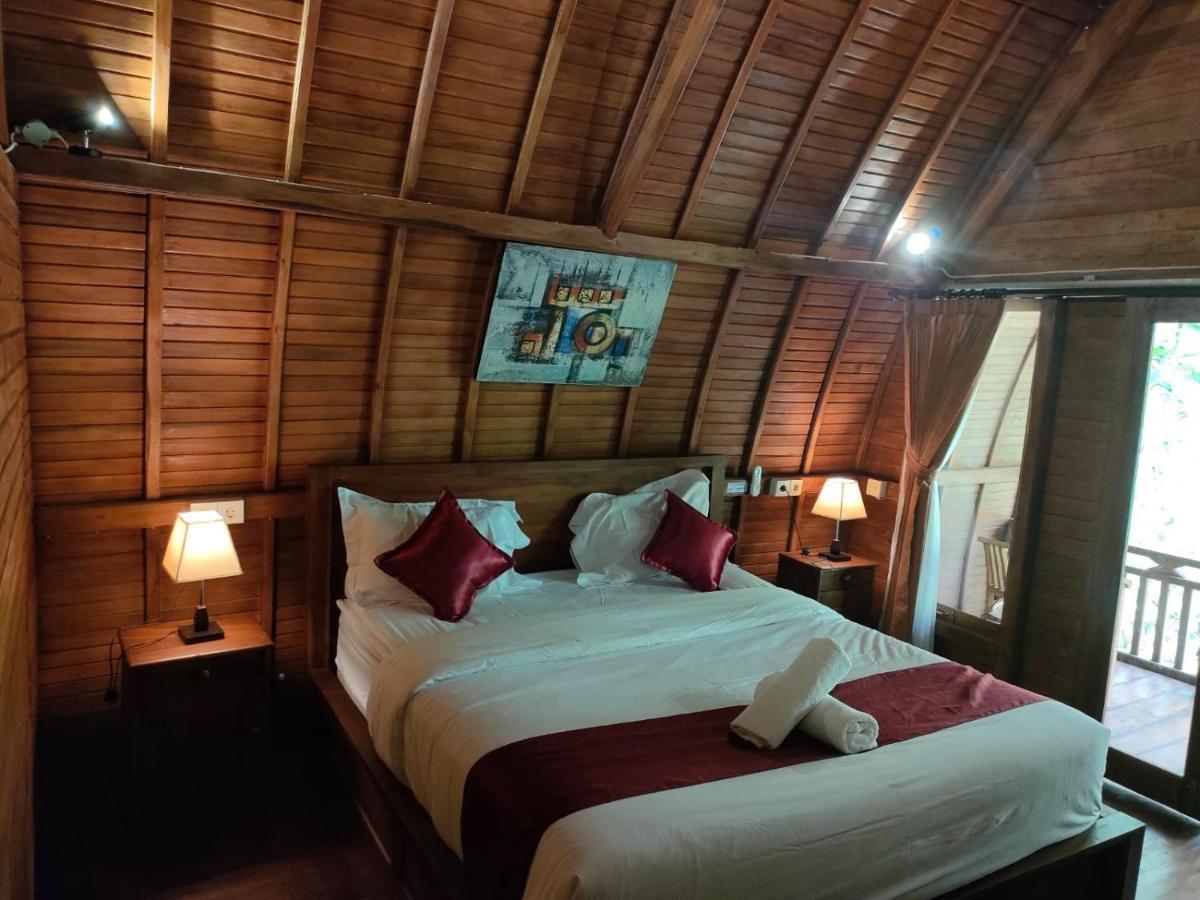 Bougainvillea Bungalow Batumadeg Esterno foto