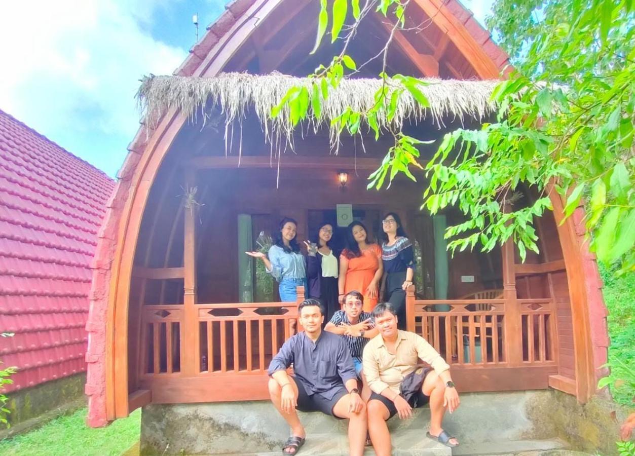 Bougainvillea Bungalow Batumadeg Esterno foto