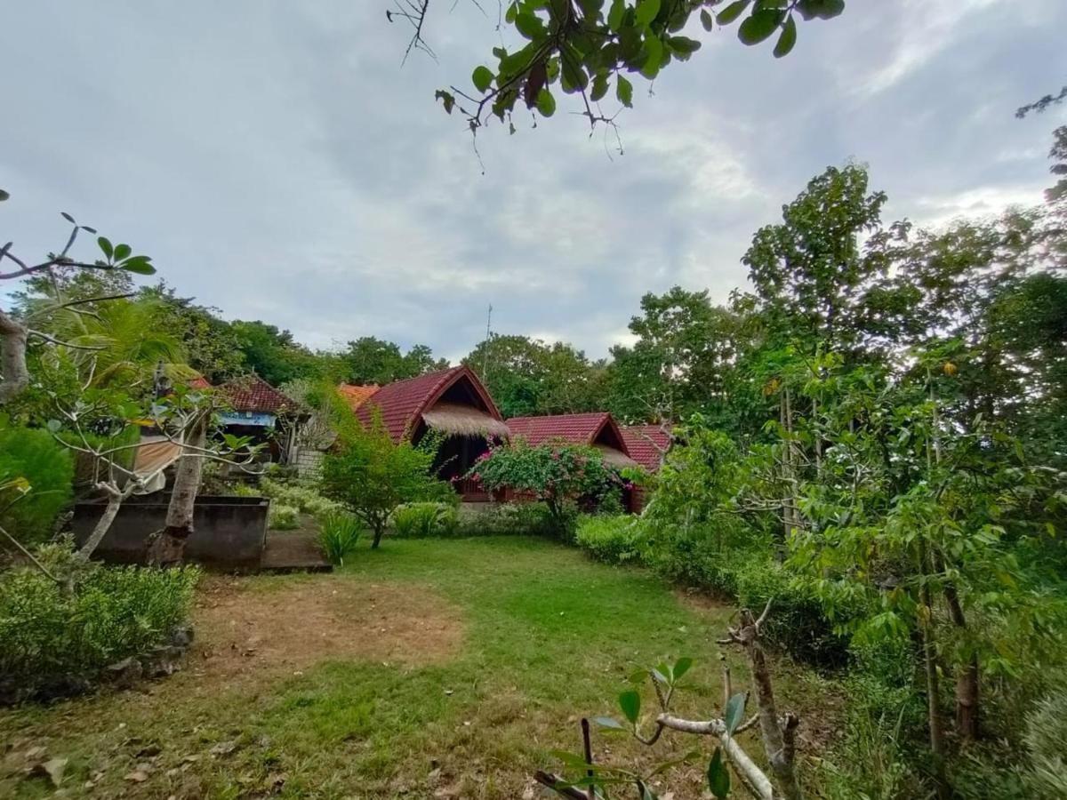 Bougainvillea Bungalow Batumadeg Esterno foto