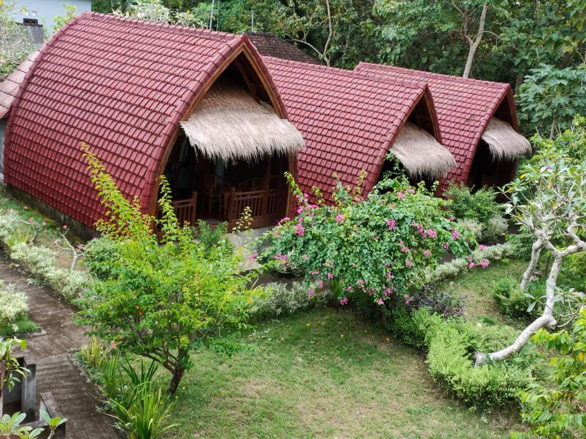Bougainvillea Bungalow Batumadeg Esterno foto