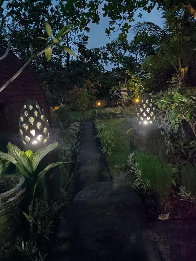 Bougainvillea Bungalow Batumadeg Esterno foto