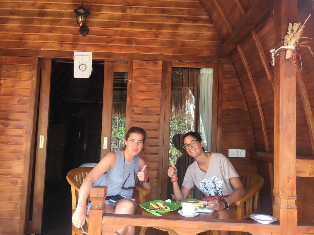 Bougainvillea Bungalow Batumadeg Esterno foto
